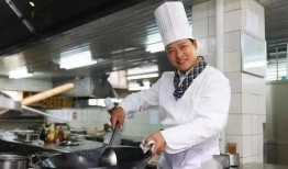 滨湖餐厅厨师爆料案件视频,揭露后厨惊人内幕