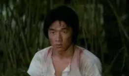 成龙爆料我是谁视频播放,我是谁视频背后的惊人真相