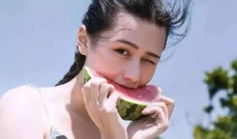 娱乐吃瓜的头像女生可爱